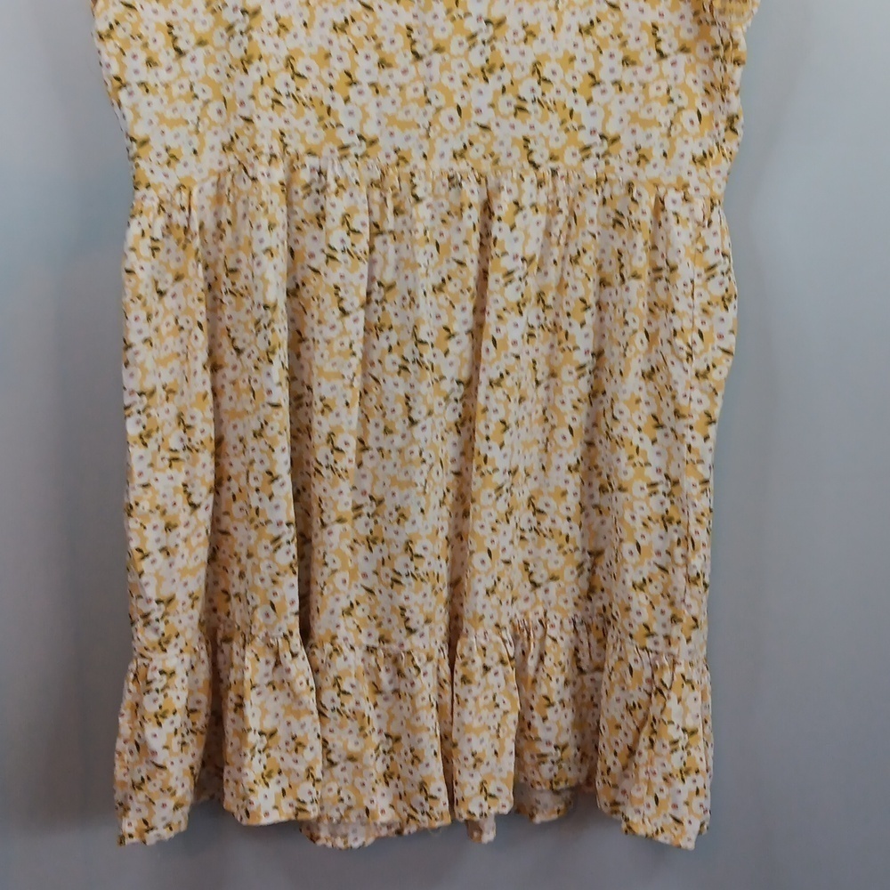 Gently Used Aeropostale Smock Top Yellow Floral Size L - Picture 7 of 7